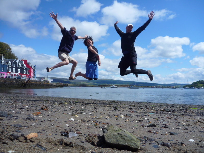 Chelsea Kayak Club jumps around Scotland